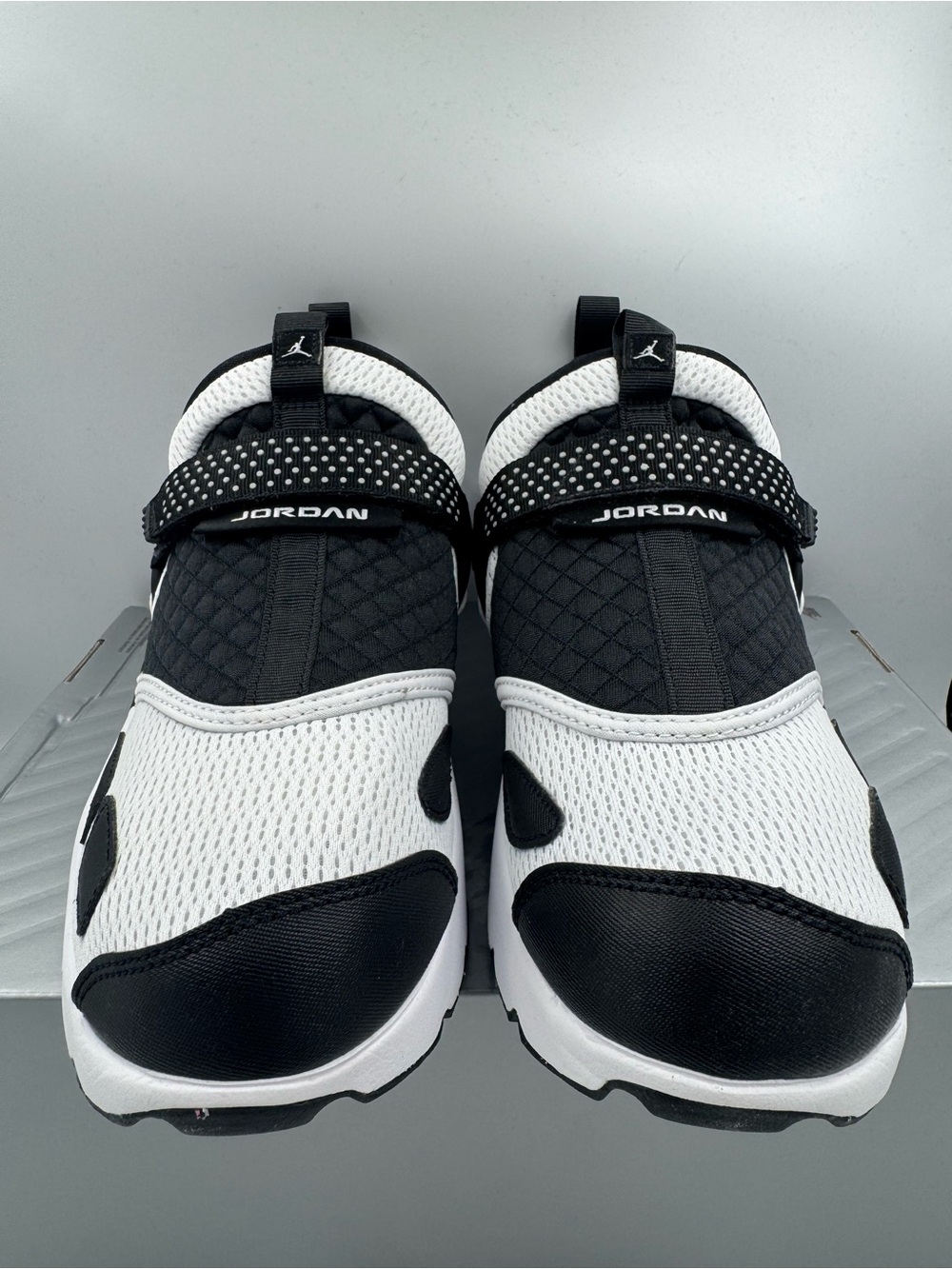 Nike Air Jordan Trunner LX White Black BRAND NEW Size 10 Women - Picture 3 of 8